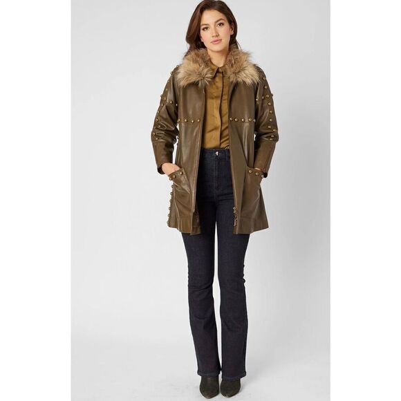 Adrienne Landau Quartz NWT BRASS STUD LEATHER JACKET SIZE Medium - Picture 6 of 9